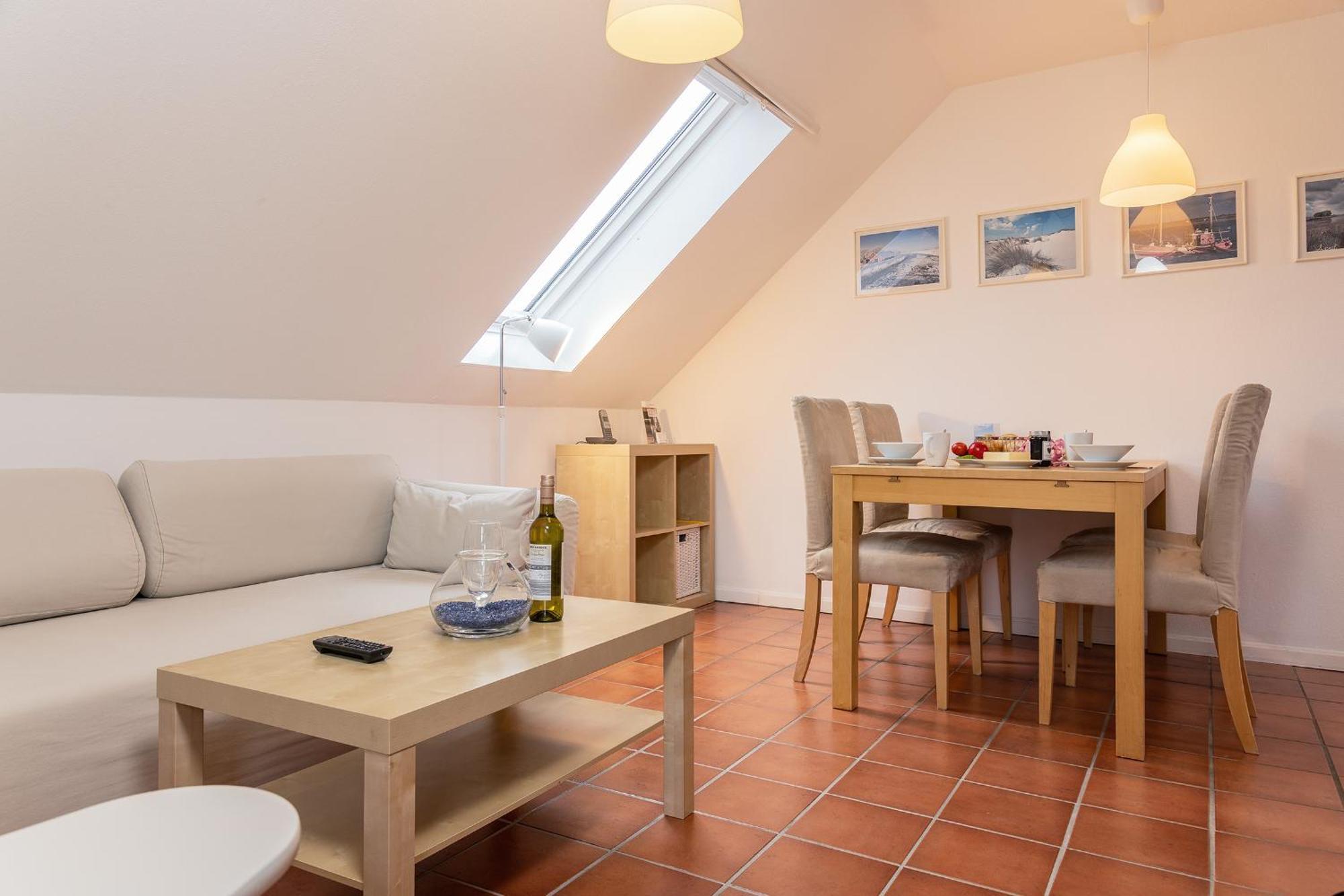 Haus Harle 50202 Ferienwohnung Harle 2 Harlesiel Exterior foto